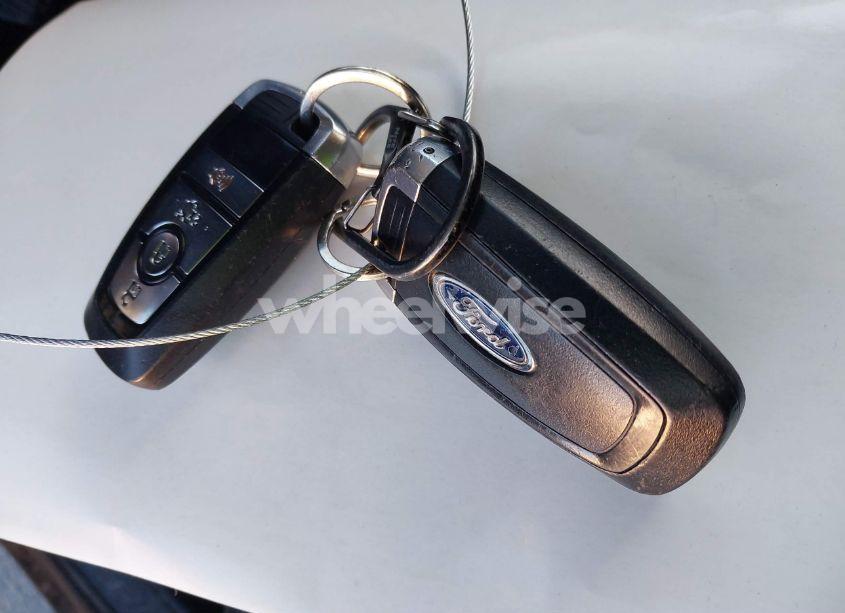 Photo 11 of 2017 Ford Fusion HYBRID SE (VIN 3FA6P0LU2HR324475)