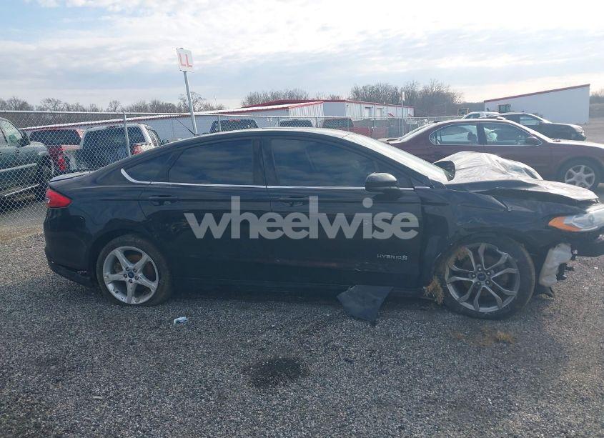 Photo 14 of 2017 Ford Fusion HYBRID SE (VIN 3FA6P0LU2HR373935)