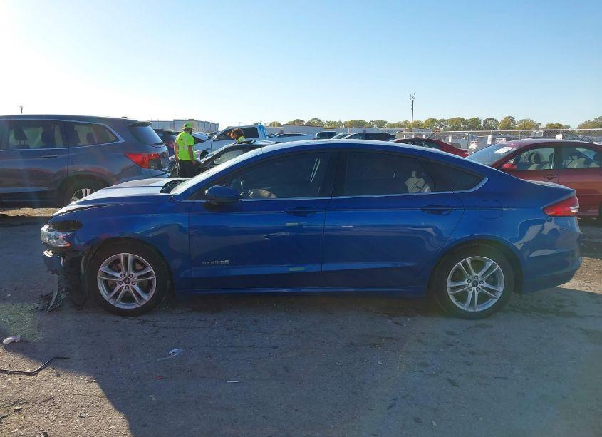 Photo 14 of 2018 Ford Fusion HYBRID SE (VIN 3FA6P0LU2JR102900)