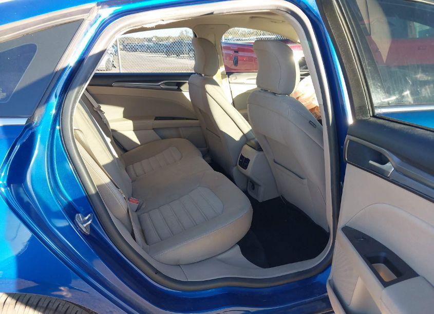 Photo 8 of 2018 Ford Fusion HYBRID SE (VIN 3FA6P0LU2JR102900)