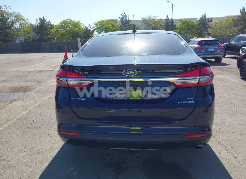 Photo 17 of 2018 Ford Fusion HYBRID SE (VIN 3FA6P0LU2JR119308)