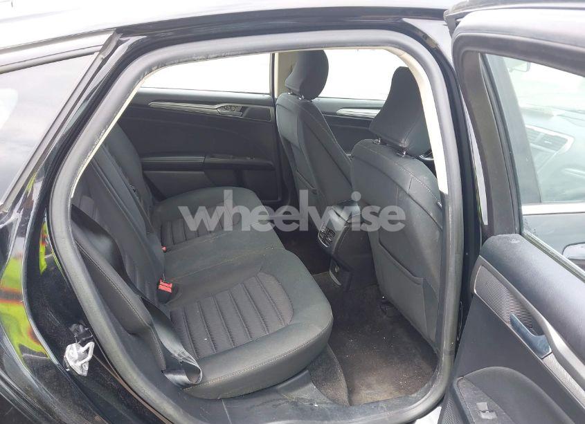 Photo 8 of 2018 Ford Fusion HYBRID SE (VIN 3FA6P0LU2JR131863)