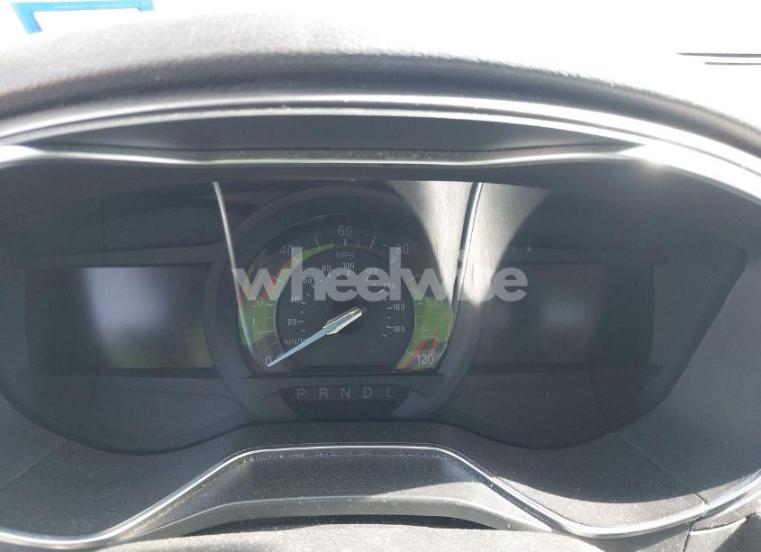 Photo 7 of 2018 Ford Fusion HYBRID SE (VIN 3FA6P0LU2JR155483)