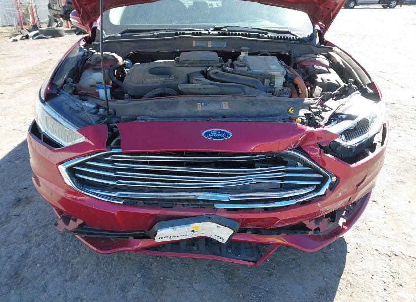 Photo 10 of 2018 Ford Fusion HYBRID SE (VIN 3FA6P0LU2JR203578)