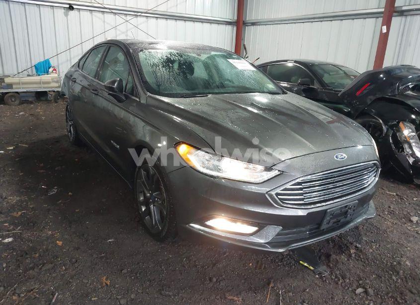2018 Ford Fusion HYBRID SE (VIN 3FA6P0LU2JR206349) main photo