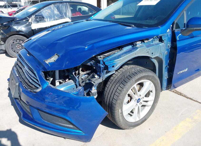 Photo 6 of 2018 Ford Fusion HYBRID SE (VIN 3FA6P0LU2JR245197)