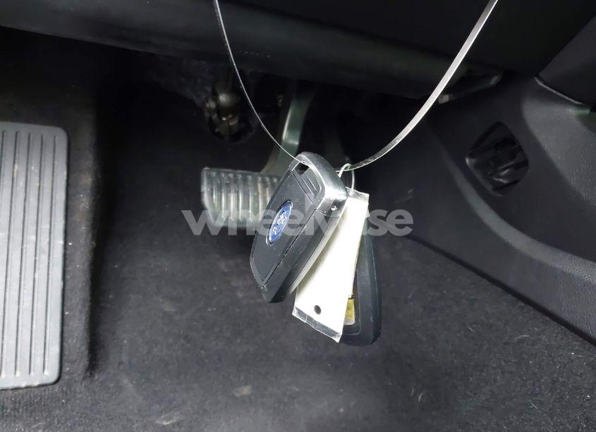 Photo 11 of 2019 Ford Fusion HYBRID SE (VIN 3FA6P0LU2KR194348)