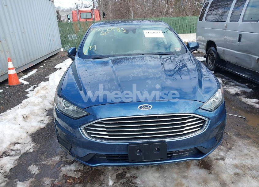 Photo 12 of 2019 Ford Fusion HYBRID SE (VIN 3FA6P0LU2KR194348)