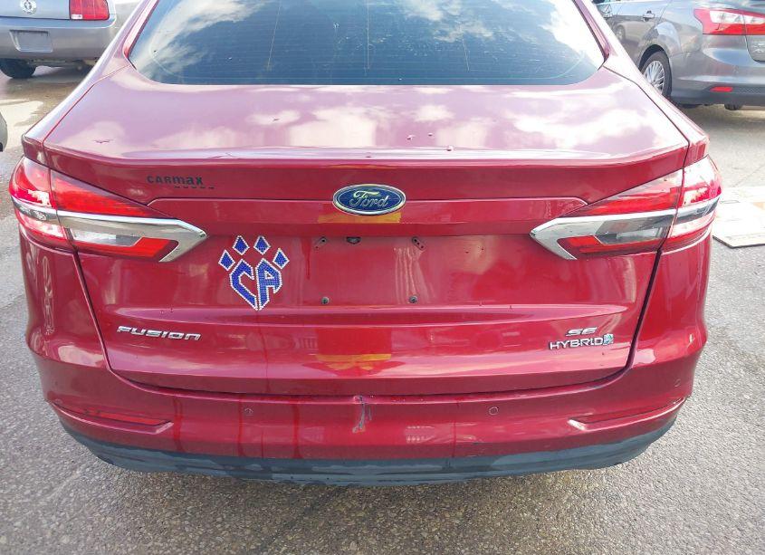 Photo 16 of 2019 Ford Fusion HYBRID SE (VIN 3FA6P0LU2KR206188)