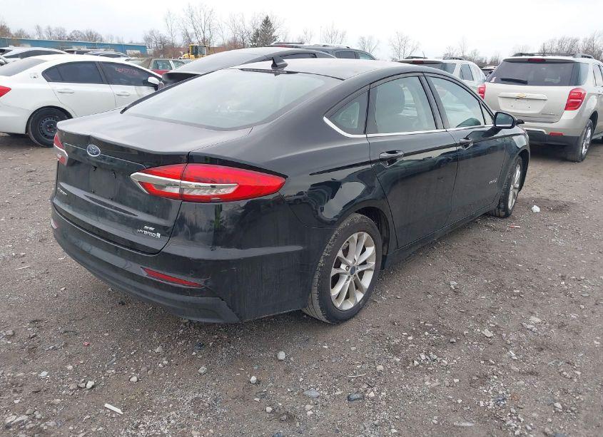 Photo 4 of 2019 Ford Fusion HYBRID SE (VIN 3FA6P0LU2KR214727)