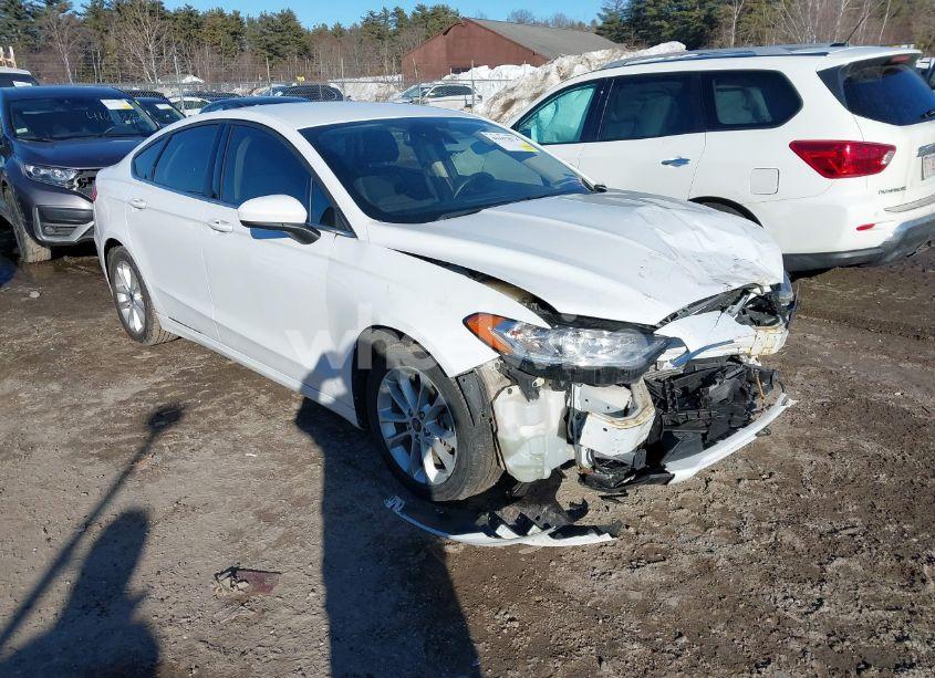 2019 Ford Fusion HYBRID SE (VIN 3FA6P0LU2KR222584) main photo