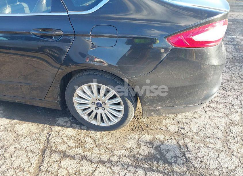 Photo 17 of 2013 Ford Fusion HYBRID SE (VIN 3FA6P0LU3DR232365)