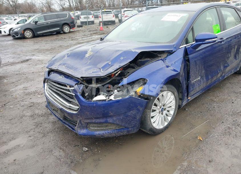 Photo 6 of 2013 Ford Fusion HYBRID SE (VIN 3FA6P0LU3DR263132)