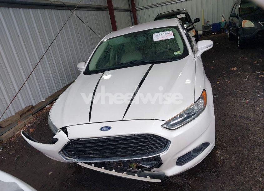 Photo 12 of 2013 Ford Fusion HYBRID SE (VIN 3FA6P0LU3DR376370)
