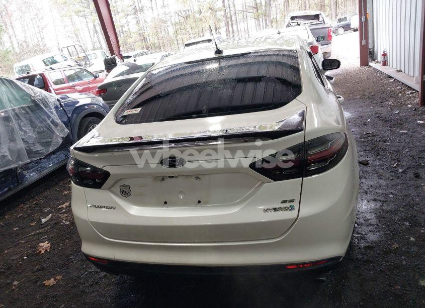 Photo 16 of 2013 Ford Fusion HYBRID SE (VIN 3FA6P0LU3DR376370)