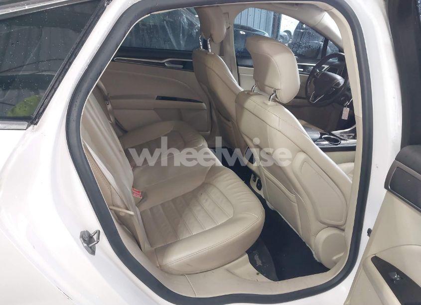 Photo 8 of 2013 Ford Fusion HYBRID SE (VIN 3FA6P0LU3DR376370)