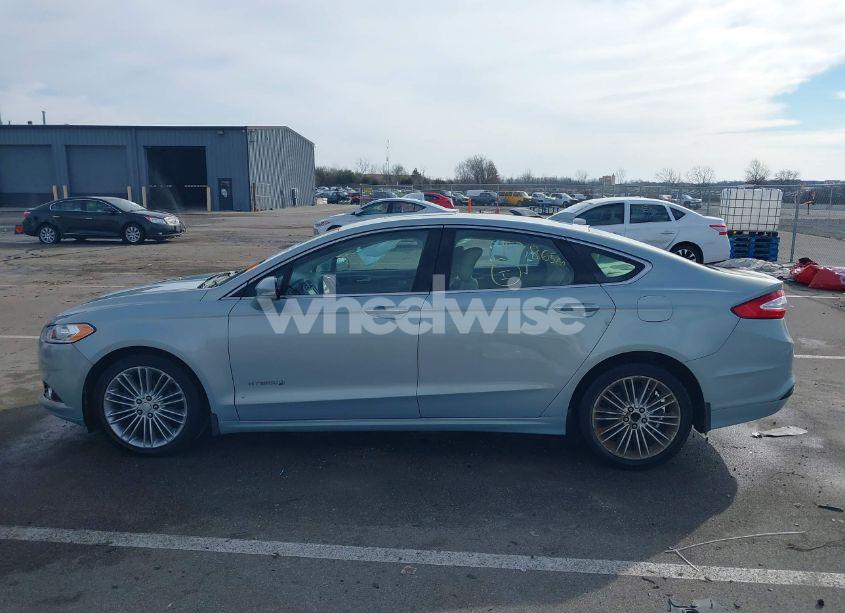 Photo 14 of 2014 Ford Fusion HYBRID SE (VIN 3FA6P0LU3ER128086)
