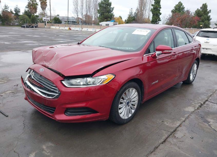 Photo 2 of 2014 Ford Fusion HYBRID SE (VIN 3FA6P0LU3ER189292)