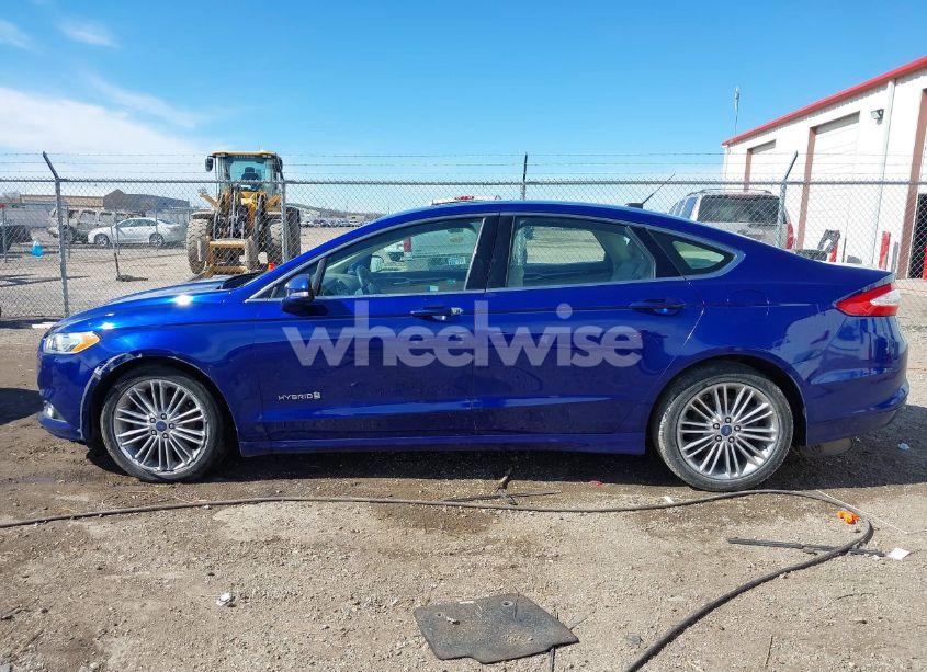 Photo 14 of 2014 Ford Fusion HYBRID SE (VIN 3FA6P0LU3ER219620)