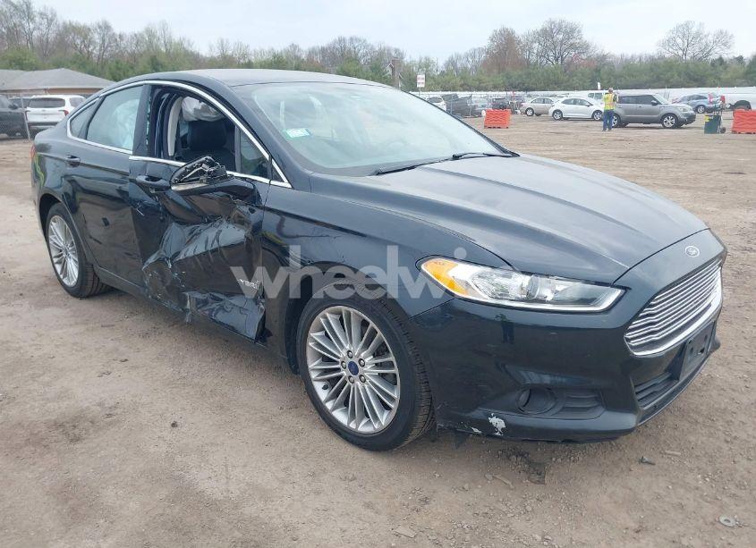 2014 Ford Fusion HYBRID SE (VIN 3FA6P0LU3ER264086) main photo
