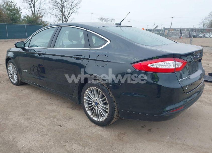 Photo 3 of 2014 Ford Fusion HYBRID SE (VIN 3FA6P0LU3ER264086)