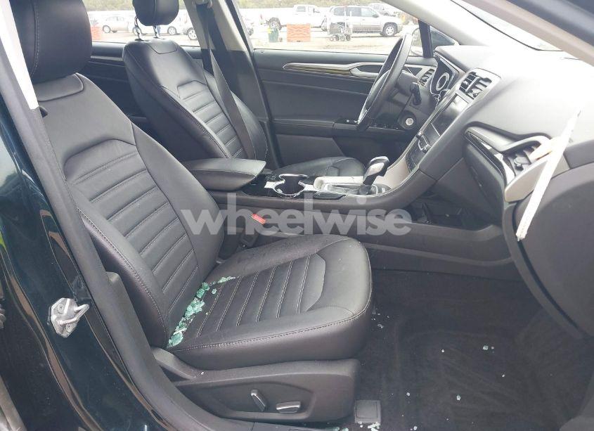 Photo 5 of 2014 Ford Fusion HYBRID SE (VIN 3FA6P0LU3ER264086)