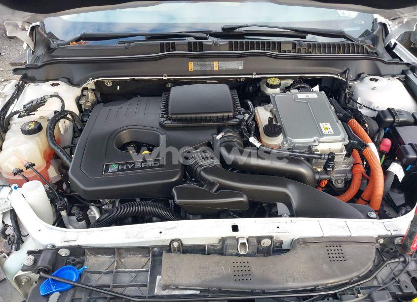 Photo 10 of 2014 Ford Fusion HYBRID SE (VIN 3FA6P0LU3ER373888)