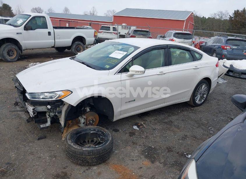 Photo 15 of 2014 Ford Fusion HYBRID SE (VIN 3FA6P0LU3ER373888)