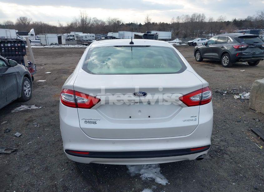 Photo 17 of 2014 Ford Fusion HYBRID SE (VIN 3FA6P0LU3ER373888)