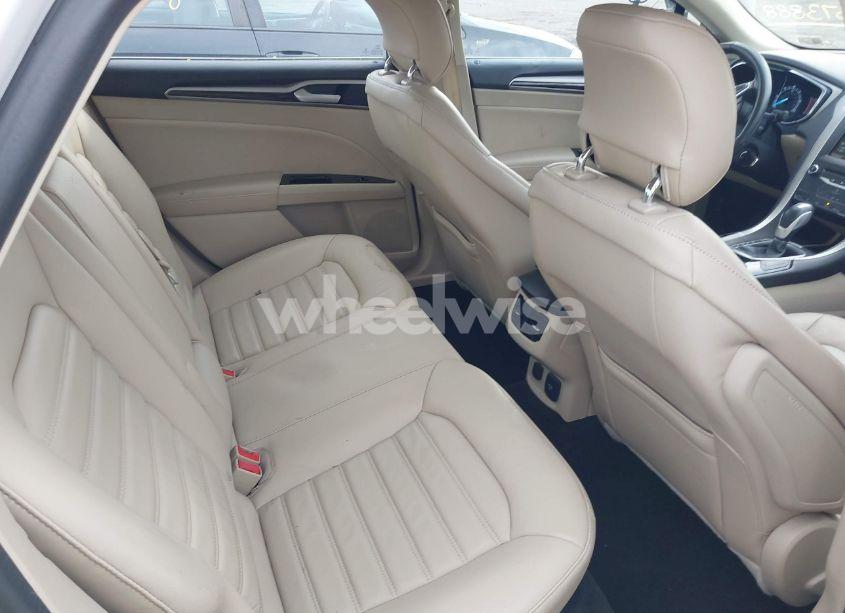 Photo 8 of 2014 Ford Fusion HYBRID SE (VIN 3FA6P0LU3ER373888)