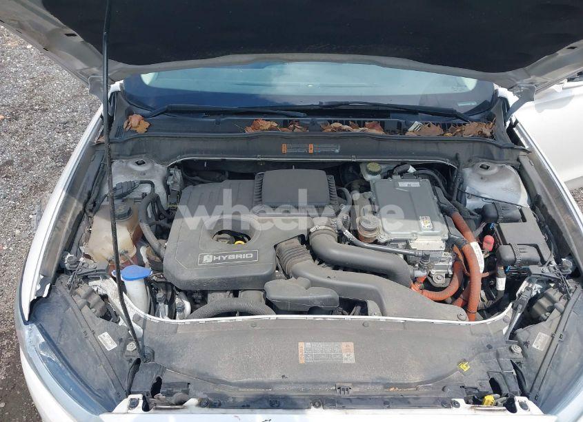 Photo 10 of 2014 Ford Fusion HYBRID SE (VIN 3FA6P0LU3ER391680)