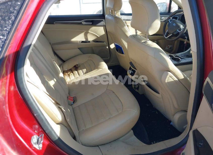 Photo 8 of 2015 Ford Fusion HYBRID SE (VIN 3FA6P0LU3FR255860)