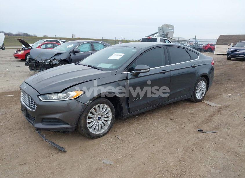 Photo 2 of 2015 Ford Fusion HYBRID SE (VIN 3FA6P0LU3FR285358)