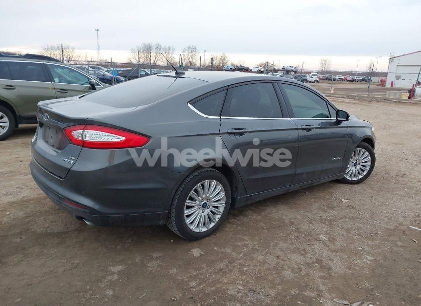 Photo 4 of 2015 Ford Fusion HYBRID SE (VIN 3FA6P0LU3FR285358)