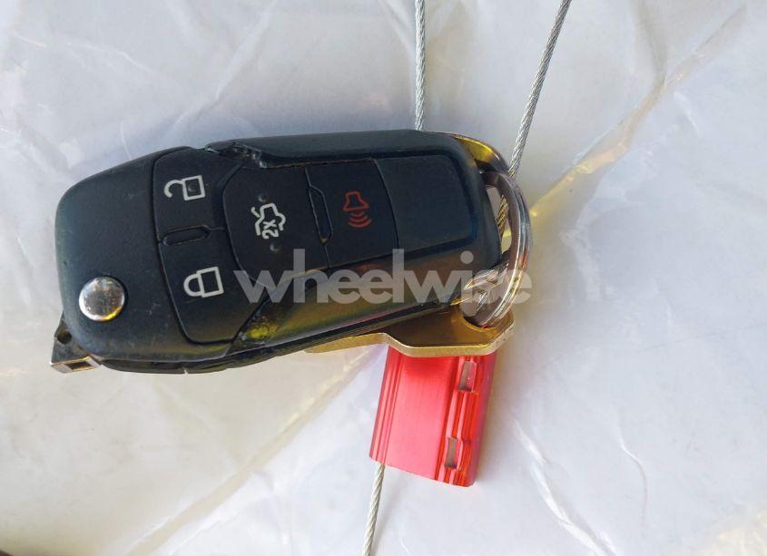 Photo 11 of 2016 Ford Fusion HYBRID SE (VIN 3FA6P0LU3GR304895)