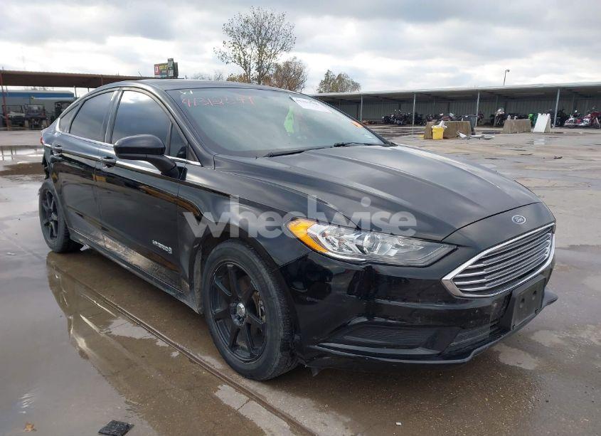 2017 Ford Fusion HYBRID SE (VIN 3FA6P0LU3HR233781) main photo