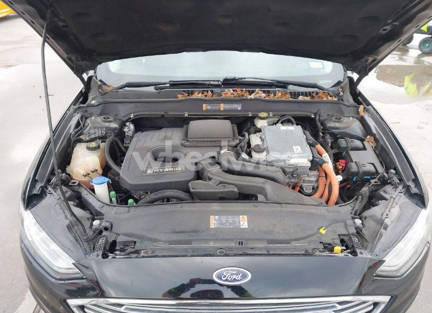 Photo 10 of 2017 Ford Fusion HYBRID SE (VIN 3FA6P0LU3HR233781)