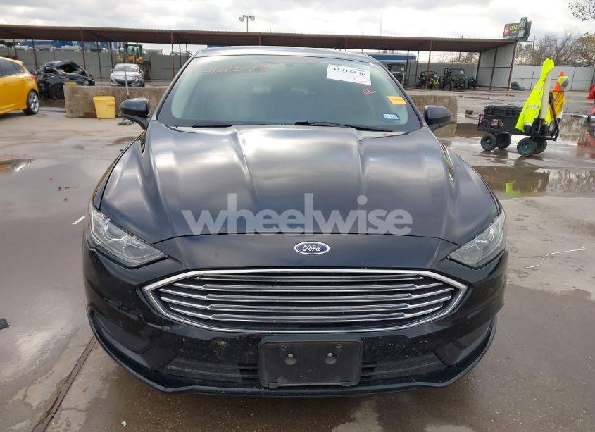 Photo 12 of 2017 Ford Fusion HYBRID SE (VIN 3FA6P0LU3HR233781)