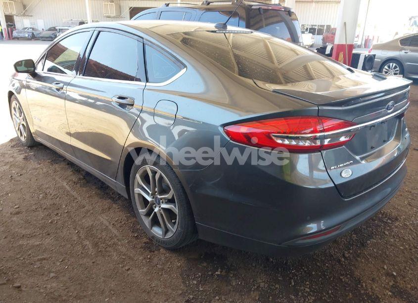 Photo 3 of 2017 Ford Fusion HYBRID SE (VIN 3FA6P0LU3HR237653)