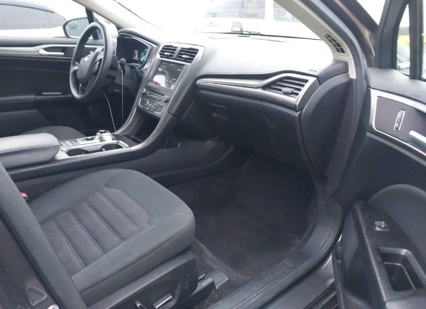 Photo 5 of 2017 Ford Fusion HYBRID SE (VIN 3FA6P0LU3HR248233)