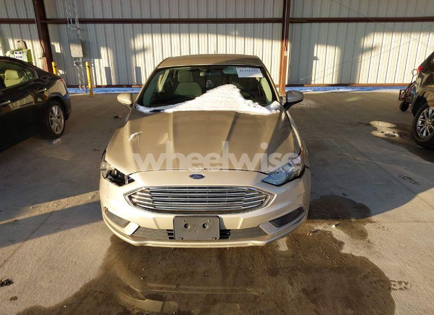 Photo 13 of 2017 Ford Fusion HYBRID SE (VIN 3FA6P0LU3HR384667)