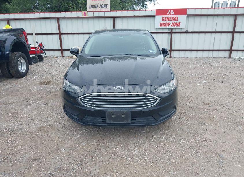 Photo 12 of 2017 Ford Fusion HYBRID SE (VIN 3FA6P0LU3HR416145)