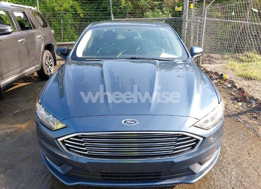 Photo 12 of 2018 Ford Fusion HYBRID SE (VIN 3FA6P0LU3JR168792)