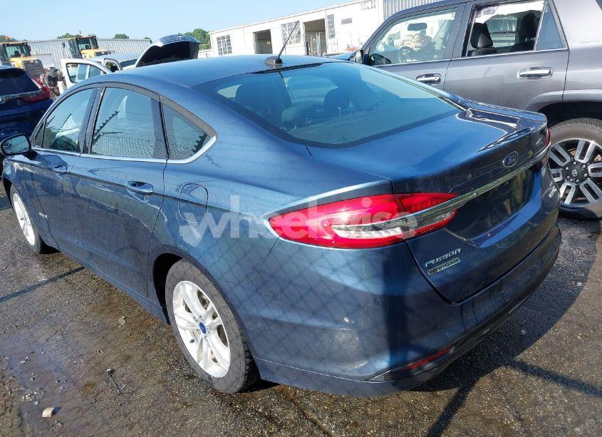 Photo 3 of 2018 Ford Fusion HYBRID SE (VIN 3FA6P0LU3JR168792)