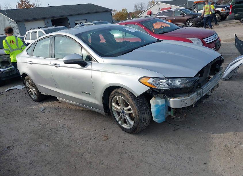 2018 Ford Fusion HYBRID SE (VIN 3FA6P0LU3JR206389) main photo
