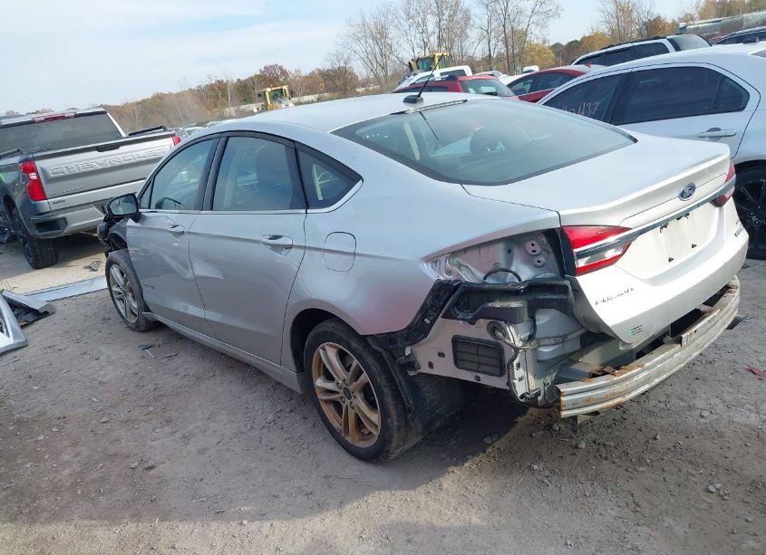 Photo 3 of 2018 Ford Fusion HYBRID SE (VIN 3FA6P0LU3JR206389)