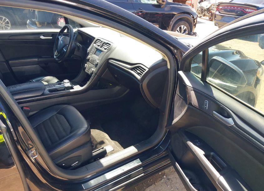 Photo 5 of 2018 Ford Fusion HYBRID SE (VIN 3FA6P0LU3JR219546)