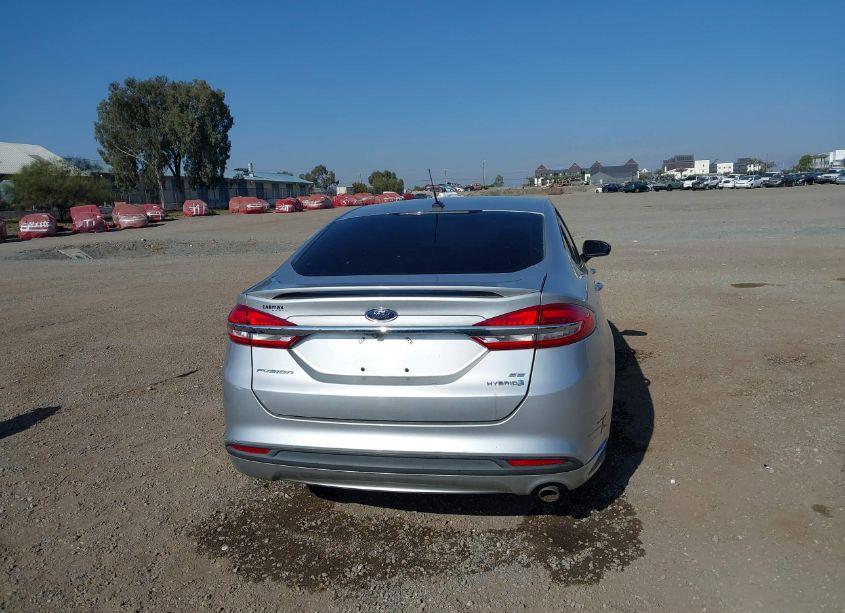 Photo 17 of 2018 Ford Fusion HYBRID SE (VIN 3FA6P0LU3JR219840)