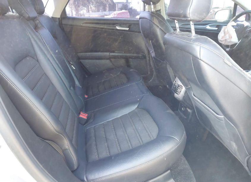 Photo 8 of 2018 Ford Fusion HYBRID SE (VIN 3FA6P0LU3JR219840)