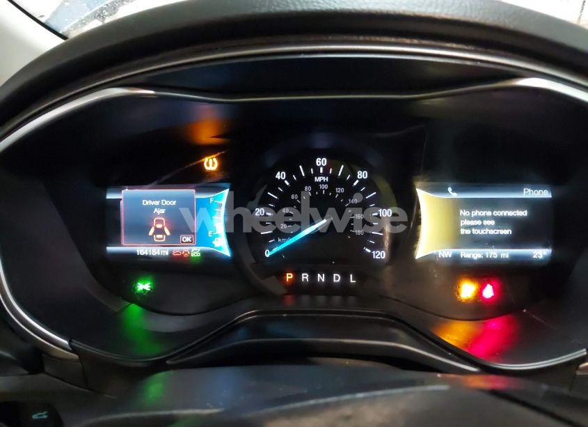 Photo 7 of 2019 Ford Fusion HYBRID SE (VIN 3FA6P0LU3KR214865)